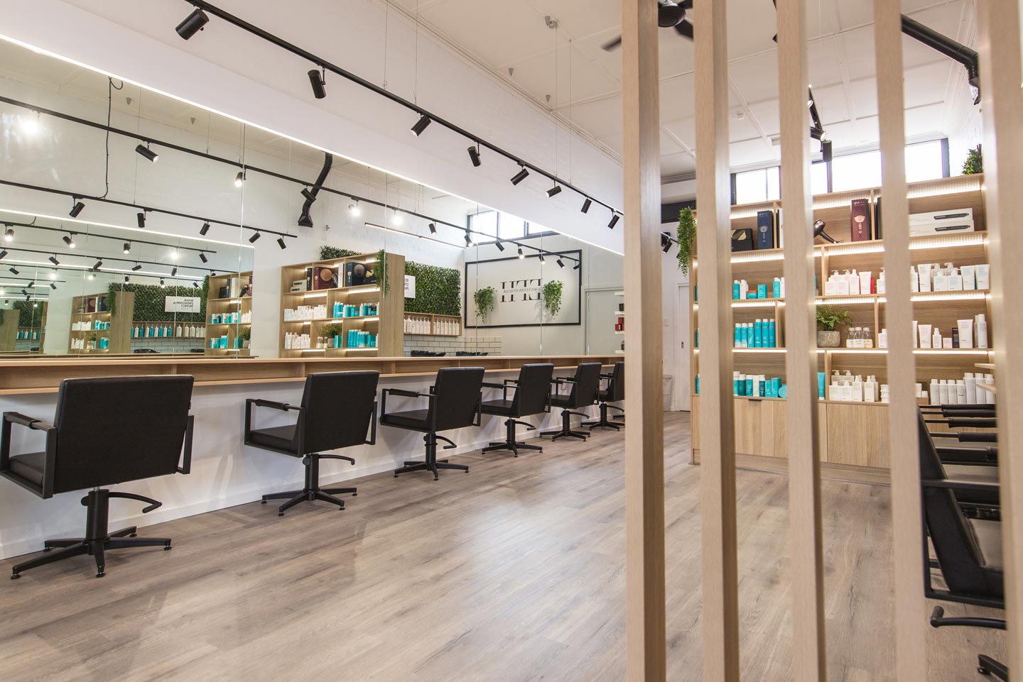 Illustrasjon for Frisør- og skjønnhetssalonger